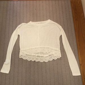 SUPER CUTE WHITE LONG SLEEVE